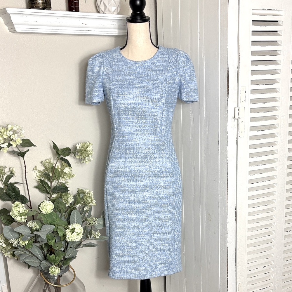 Calvin Klein Short Sleeve Crew Neck Tweed Light Blue Sheath Dress Size 6